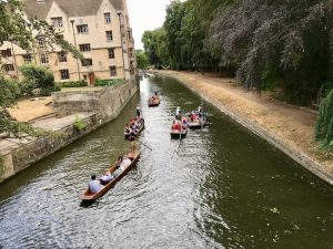 Cambridge Punting Tours on a crowded Saturday afternoon