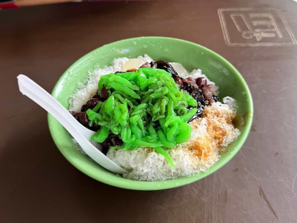 Chendol at Hello Dessert at 448 Clementi Hawker Center